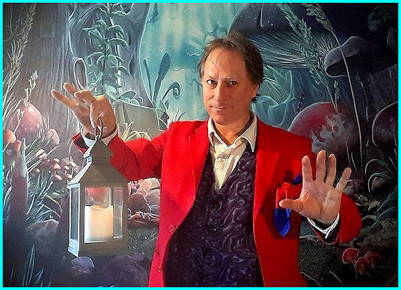 Magician Alan Thorn main image thumbnail